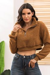 Sweat-shirt court en peluche à demi-fermeture éclair et col rabattu